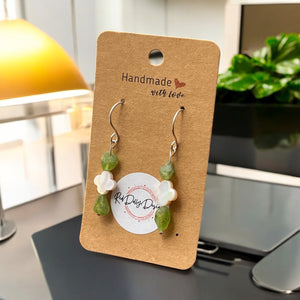 Peridot & Mother Of Pearl Clover Earrings