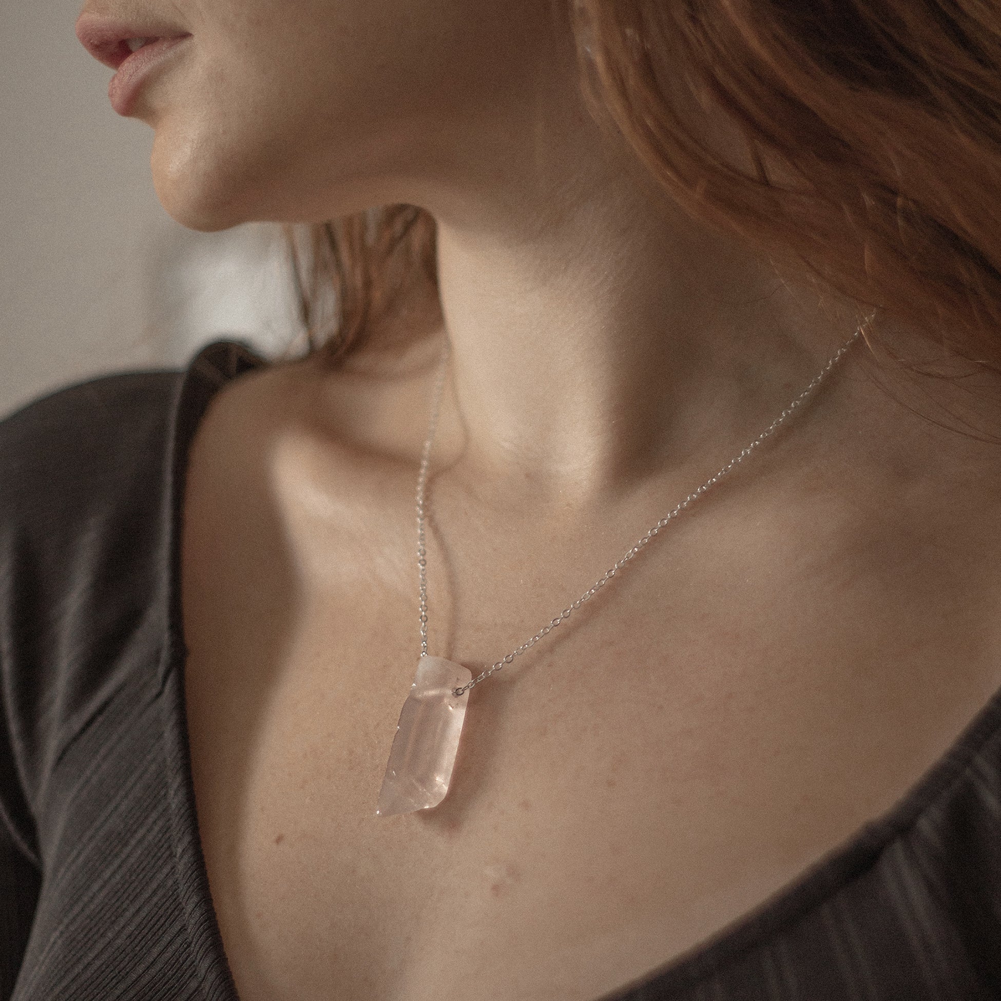 Rose quartz bar necklace cheap